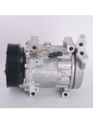 Компрессор Renault Duster 2.0 / Nissan Terrano III 8201018716 7PK (019556) Компрессор Renault Duster 2.0 / Nissan Terrano III 8201018716 7PK (019556)