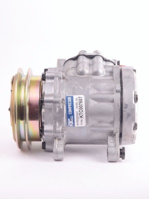 Компрессор универсальный 7B10 12V 1A d115  (007607)