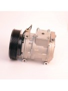 Компрессор JOHN DEERE (003423) Компрессор JOHN DEERE (003423)